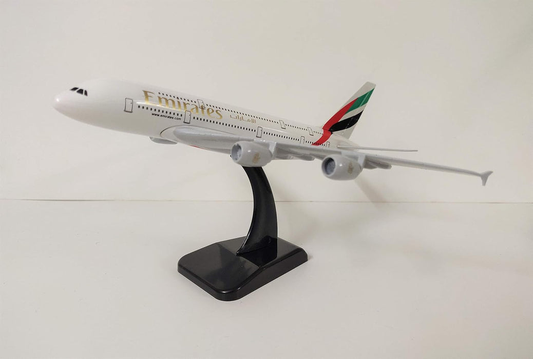 AIRPLANE DIECAST METAL EMIRATES A380 47CM