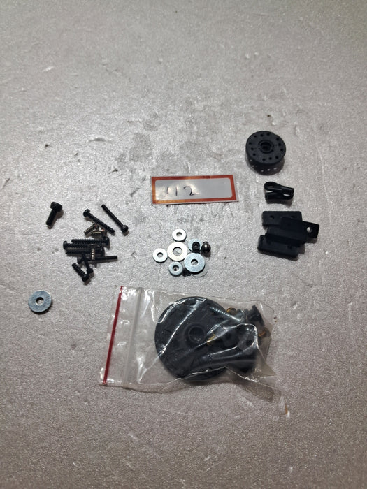ALLIGN SERVO ARMS STANDARD 25T WITH SCREWS  & ACCESSORIES