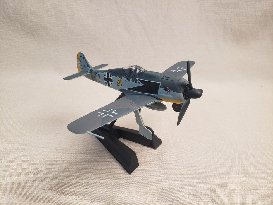 JC Wings Focke-Wulf FW 190A-4 1:72 Scale Diecast Aircraft – Major Siegfried Schnell (1943) | JCW-72-FW190-002