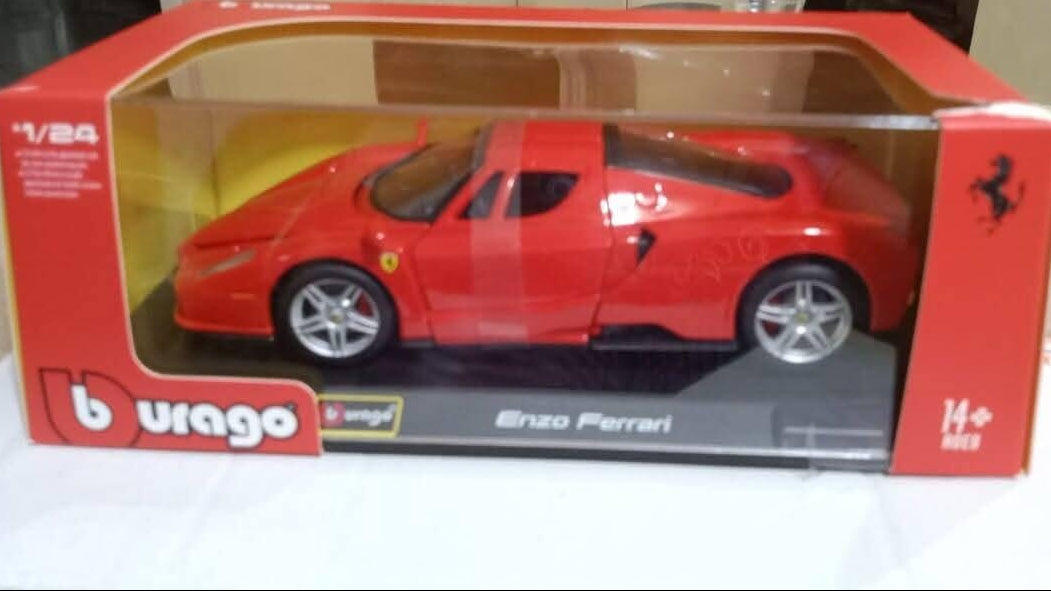 BBURAGO 18-96006 1:24 ENZO FERRARI DIECAST MODEL