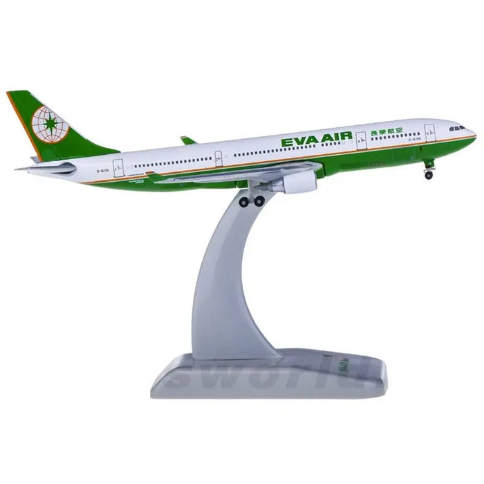 AIRPLANE DIECAST METAL EVA AIR A330 AIRLINES 1:500 MODEL