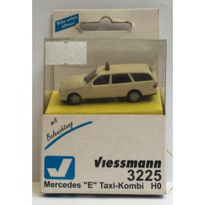 VIESSMANN MERCEDES E TAXI KOMBI 3225