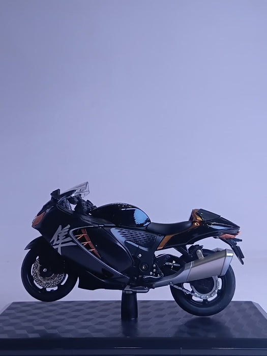 HAYABUSA M18-5B 1:18 SUZUKI DIE-CAST BIKE MODEL BLACK
