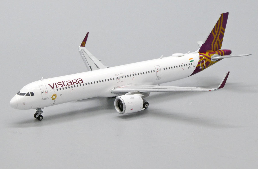 Vistara Airbus A321 Diecast Aircraft Model – 1/100 Scale | 47 cm Premium Display Airplane