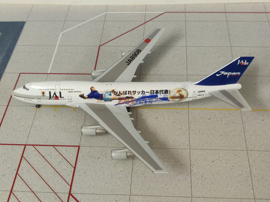 Airplane Diecast Jal Japan JA 8908