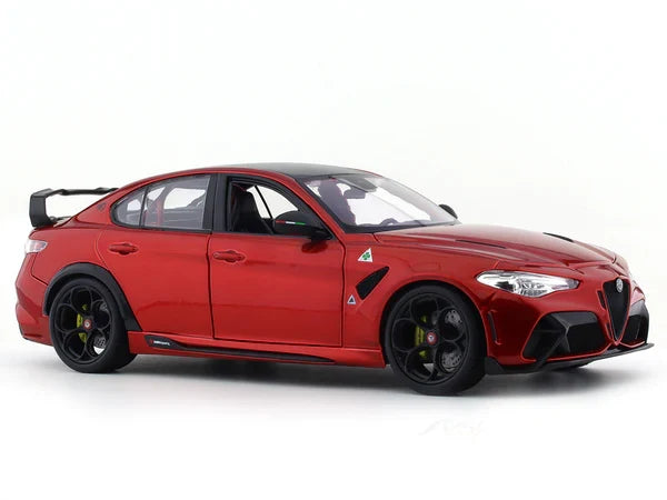 BBURAGO ALFA ROMEO GIULIA GTAM 1/18 DIE CAST 18-91049R1