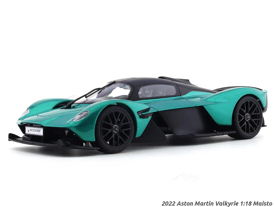 MAISTO  ASTON-MARTIN VALKYRIE GREEN 1:18 DIECAST SCALE MODEL CAR