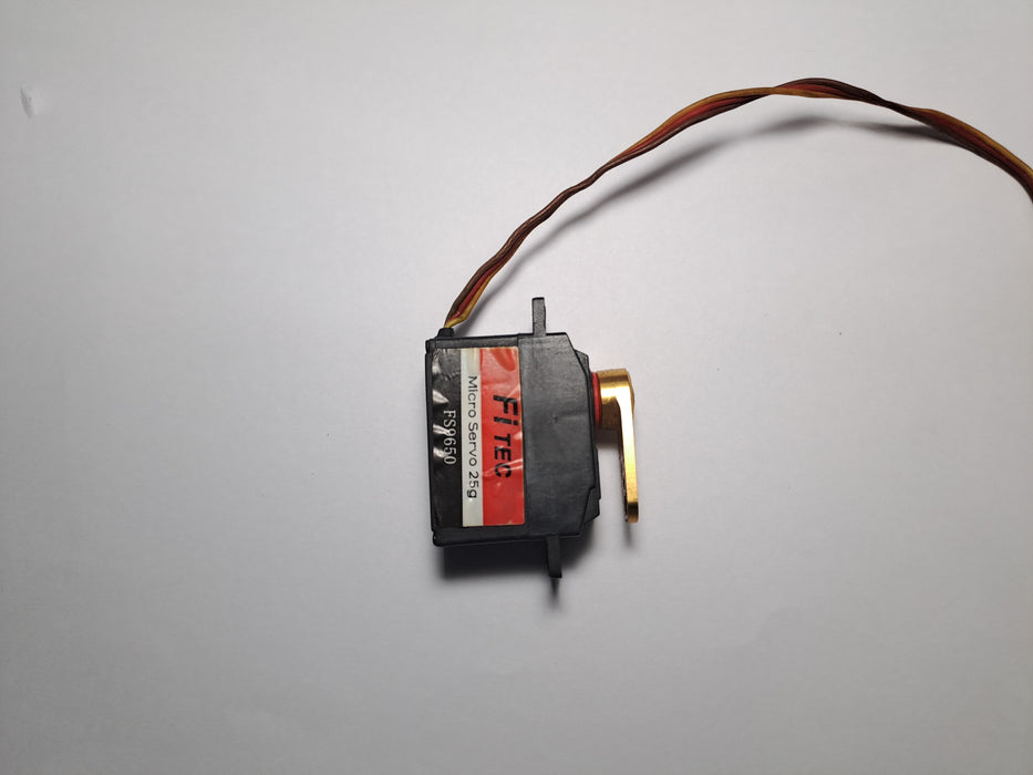 FI TEC FS9650 MICRO SERVO METAL GEAR 25G PRE-OWNED