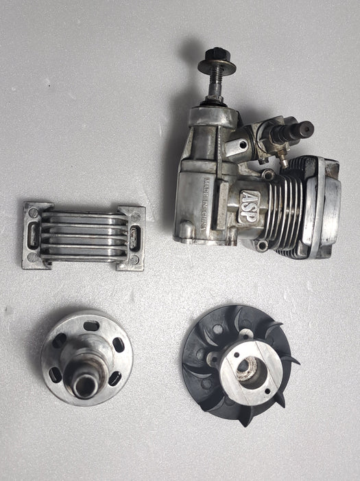 550 SIZE HELI ASP 36 ENGINE WITH COOLING FAN AND CLUTCH ASSEMBLY PRE-OWNED