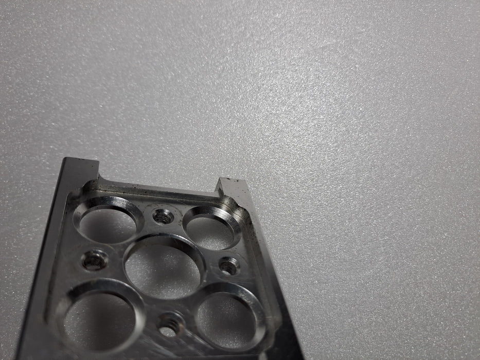 ALIGN 700(DFC) MOTOR MOUNT -PRE OWNED
