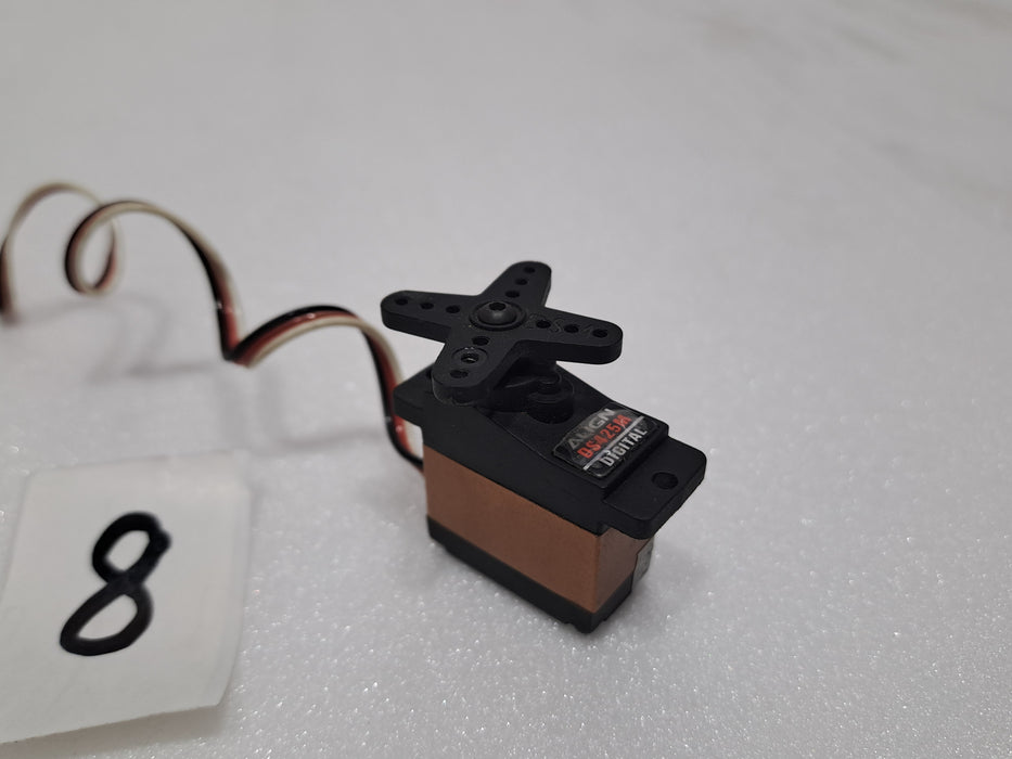 ALIGN DS425M DIGITAL TAIL SERVO QUALITY PRE OWNED