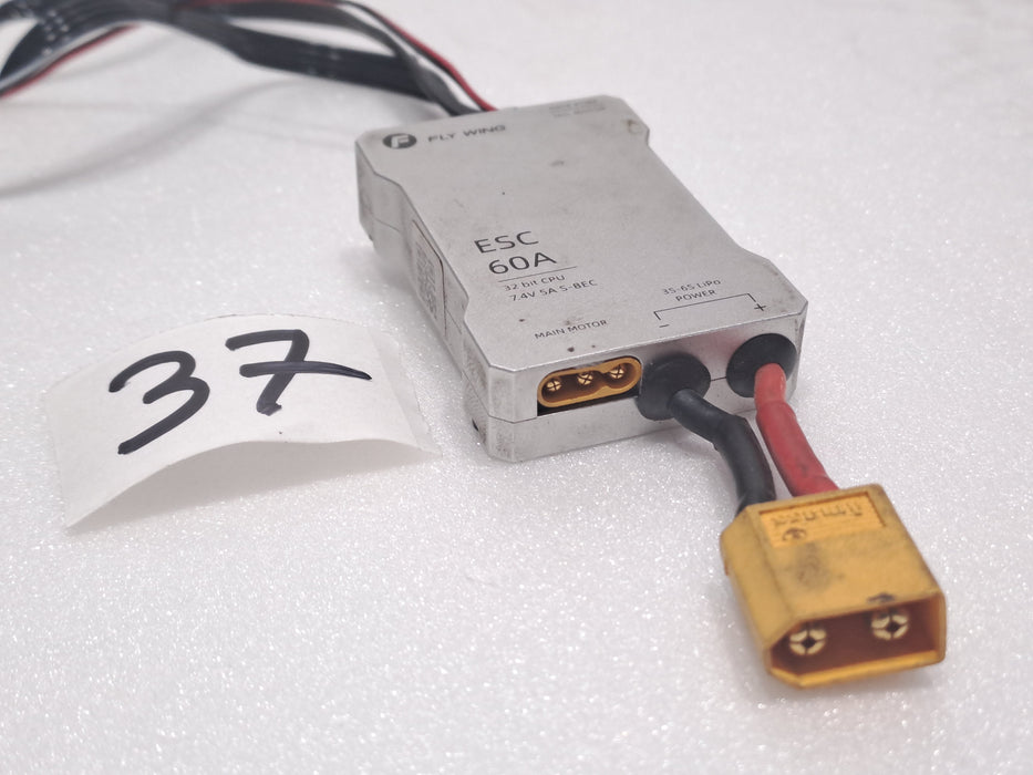FLY WING 60A ESC 3-6S  2 IN 1 -32BIT CPU 7.4V 5A S-BEC  FOR 450L SCALE RC HELICOPTERS-QUALITY PREOWNED