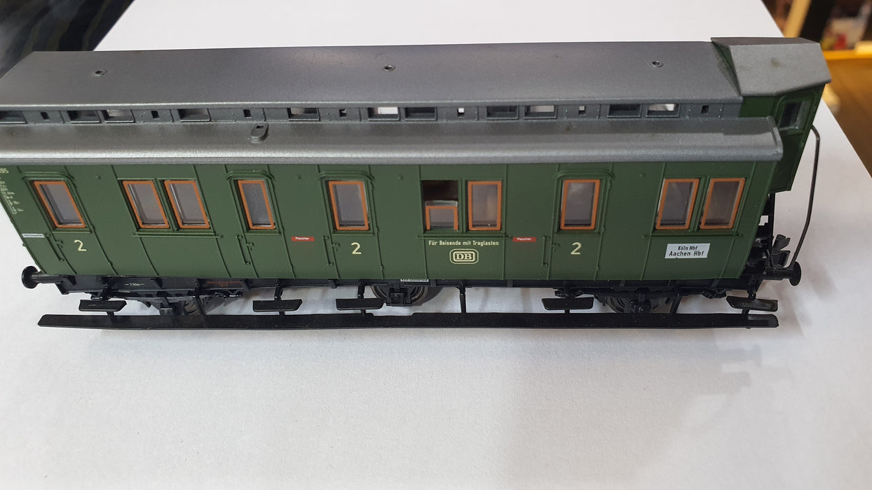 ROCO H0 44205A PASSENGER COMPARTMENT CAR 52595 COLOGNE DB SHORT COUPLINGS