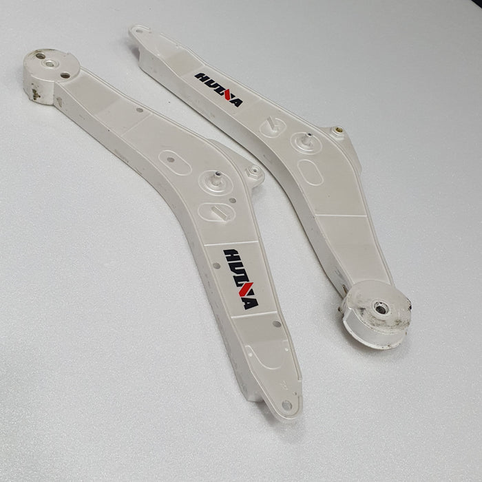 HUINA 1594 SPARE PART MAIN BOOM (DAMAGED)