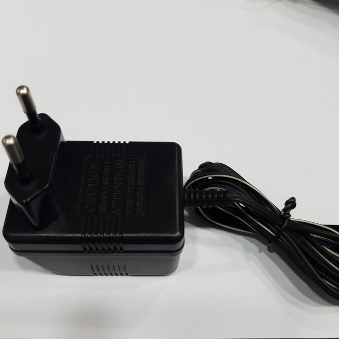 AC-DC ADAPTOR (MODEL 608) AC INPUT:220-230V DC OUTPUT:3V 200MA WITH 5.5MM X 2.5MM BARREL PIN