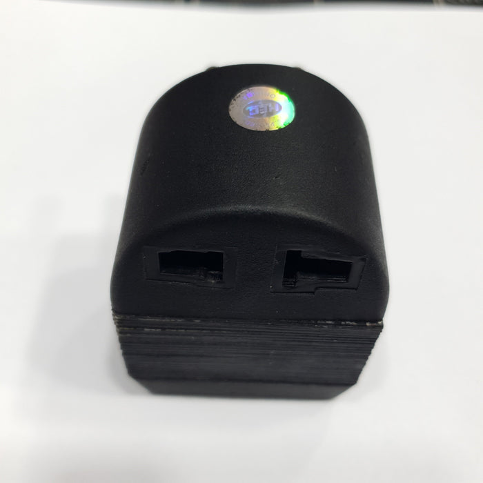 VOLTAGE CONVERTER AC INPUT:220-240V AC OUTPUT:110-120V AC CURRENT:50 WATT