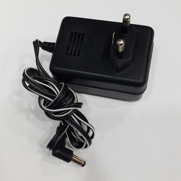 BRITELITE ADAPTOR AC INPUT: 230V; DC OUTPUT: 6.8V 500MA; WITH 5.5MM X 2.5MM BARREL PIN