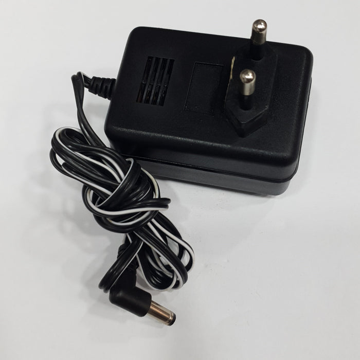 BRITELITE ADAPTOR AC INPUT: 230V; DC OUTPUT: 6.8V 500MA; WITH 5.5MM X 2.5MM BARREL PIN