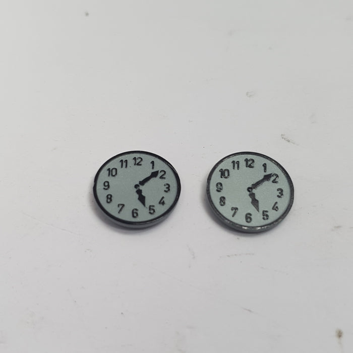 MINIATURE MODEL CLOCK