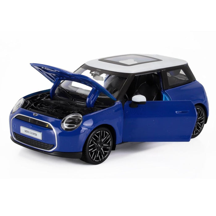 MAISTO 52926BL 1:24 MINI COOPER SE J01 DIECAST MODEL