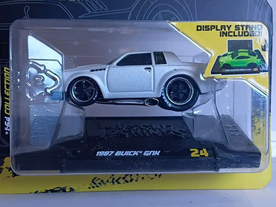 MAISTO MUSSCLE MACHINES 1/64 SCALE WHITE SERIES 4 1987 BUICK GNX (MODEL 24)