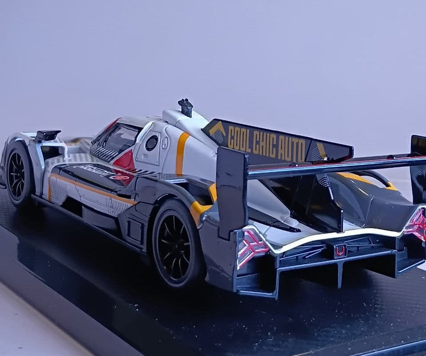 CCA BMW M HYBRID V8 1/24 SCALE 68285K WHITE & YELLOW