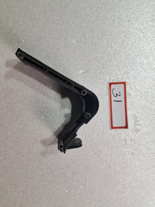 450 HILLER HELI BATTERY MOUNT PRE OWNED QUALITY
