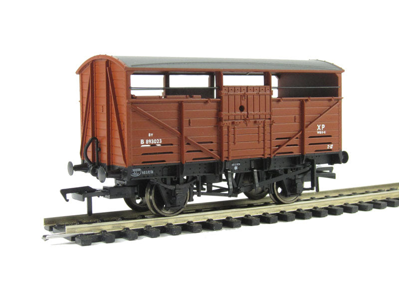 BACHMANN 37-710B OO GAUGE 1/76 SCALE 8 TON CATTLE WAGON BR BAUXITE (EARLY) B893023