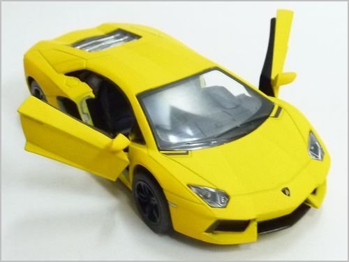 KINSMART LAMBORGHINI AVENTADOR LP 700-4/ MURCIELAGO LP 640/VENENO 1:36 SCALE NO:KT5370D (YELLOW)