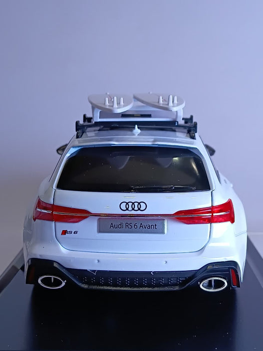 1:18 H1152 DIE CAST AUDI RS 6 AVANT MODEL WHITE