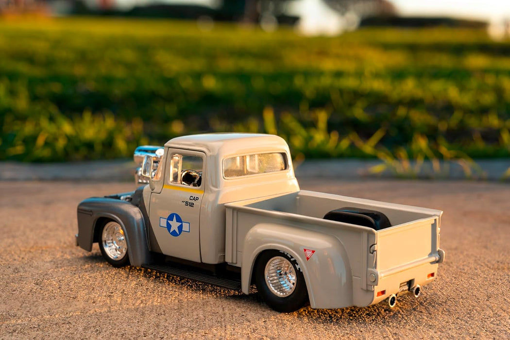 JADA TOYS STREET FIGHTER 1956 FORD PICKUP 1:24 SCALE