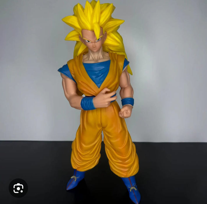 Dragon Ball Z Super Saiyan 3 Son Goku
