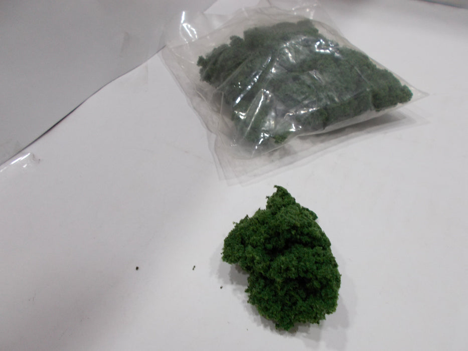 Medium Green Clump Foliage