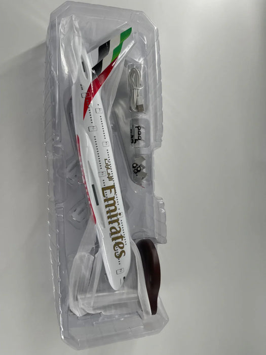 AIRPLANE DIECAST METAL FLY EMIRATES A380 45CM
