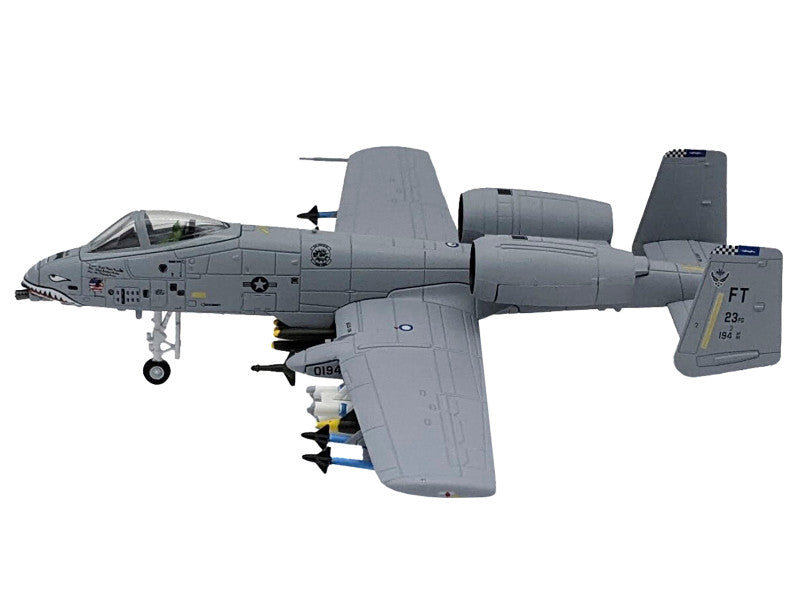 AIRPLANE DIECAST THUNDERBOLT II - 1:100 SCALE