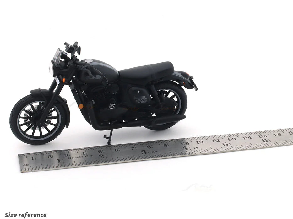 MAISTO JAWA 42 BLACK 1:18 SCALE DIECAST CLAJMT00318