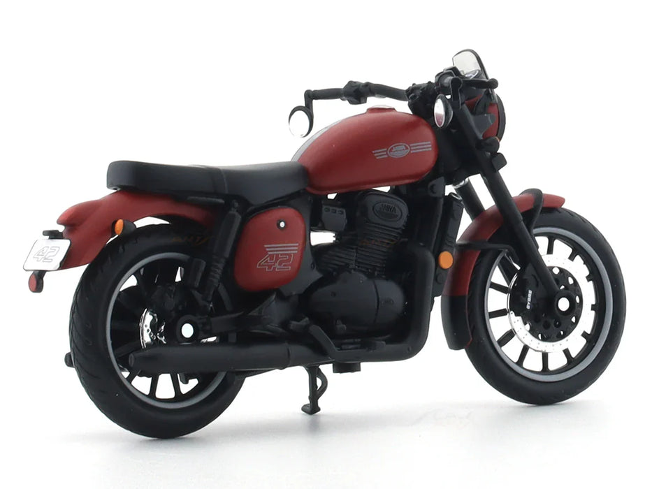 MAISTO JAWA 42 RED 1:18 SCALE DIECAST CLAJMT00319