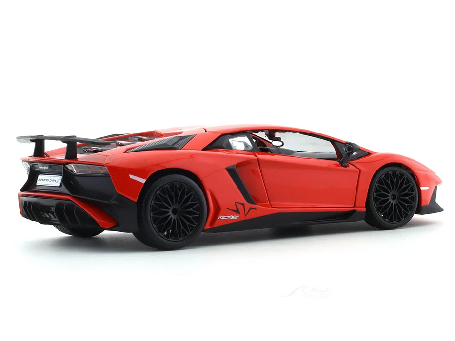 BBURAGO LAMBORGHINI AVENTADOR SV COUPE RED 1:24 SCALE DIECAST MODEL 18-91079