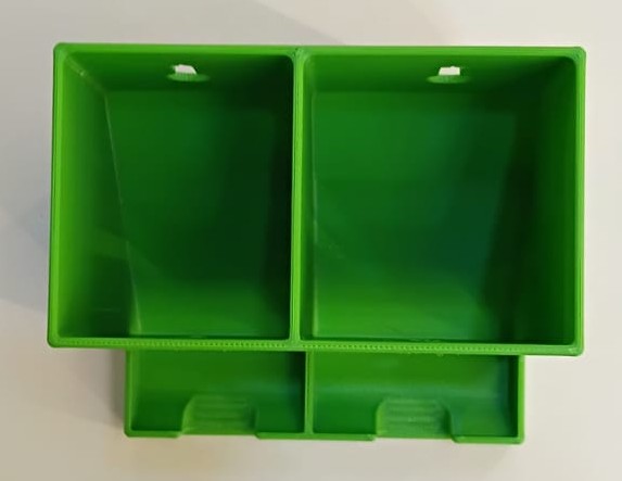 DUAL BATTERY DISPENSER HOLDER FOR 20AA AND 30AAA BATTERIES GREEN