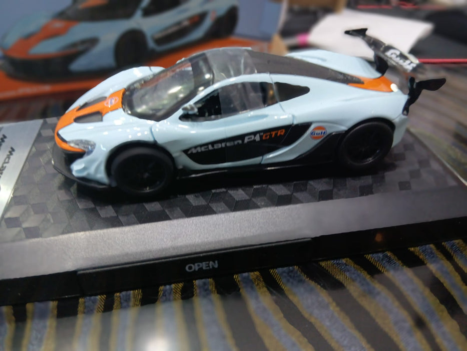 CCA GULF 1:31 MCLAREN P1 GTR DIECAST MODEL 88444F CAR SKY BLUE