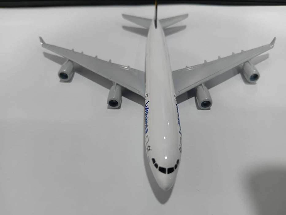 AIRPLANE METAL DIECAST LUFTHANSA D-AIGO A380 16CM