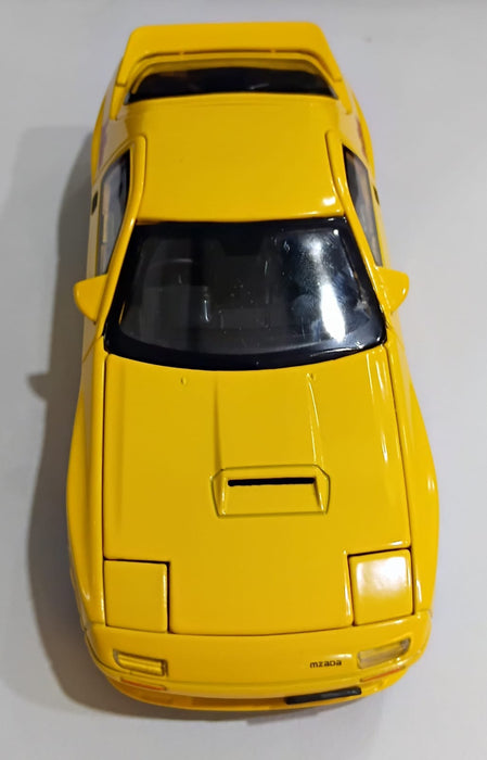 DIECAST MZADA RED SNIS  1:32 SCALE MODEL CAR YELLOW  (D21023)