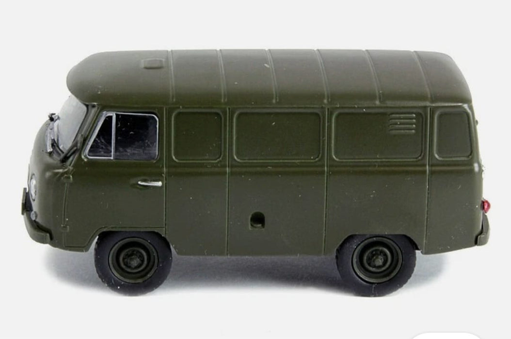 UAZ 31514 VAN 1:18 DIACAST CAR MODEL SR-1811B PULL BACK WITH SOUND & LIGHT (GREEN