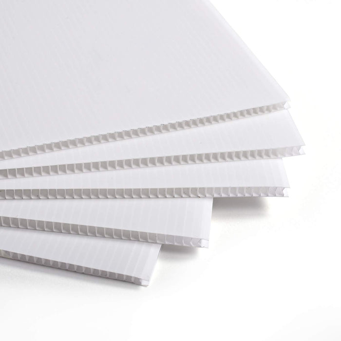 CORO PLAST WHITE 3MM (51" X 39")