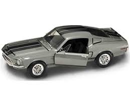 DIE CAST ROAD SIGNATURE 1968 SHELBY GT-500KR  1/18 SCALE SILVER NO:92168