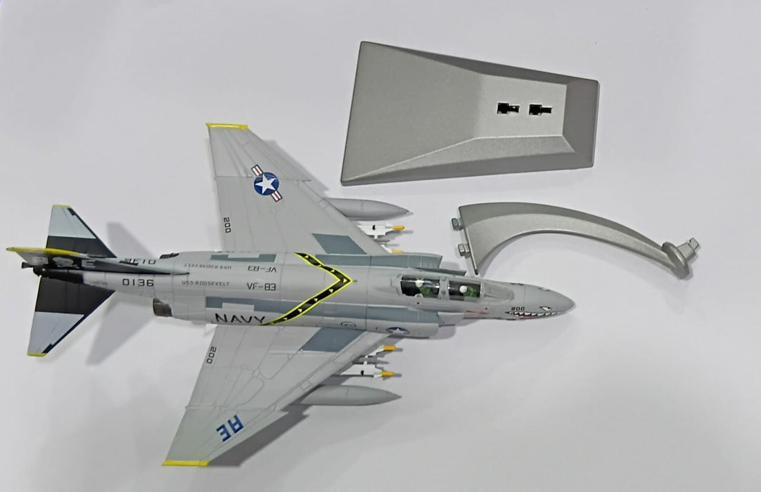 WLTK DIECAST AIRPLANE A-10 THUMDERBOLT II SCALE 1/100