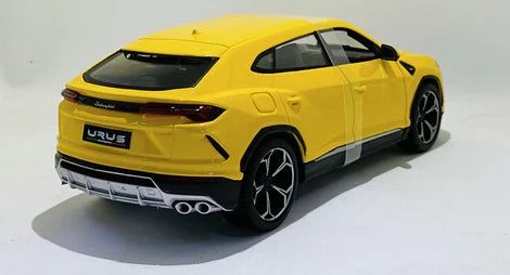 MAISTO LAMBORGHINI URUS 1/24 YELLOW  DIE CAST MODEL