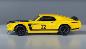 HOT WHEELS VINTAGE RACING CLUB 1969 FORD MUSTANG BOSS 302 (9C6D)