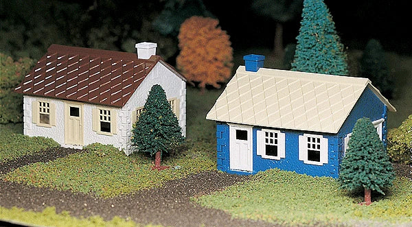 BACHMANN - PLASTICVILLE CLASSIC KITS -- CAPE COD HOUSE PKG(2) - O - 45608