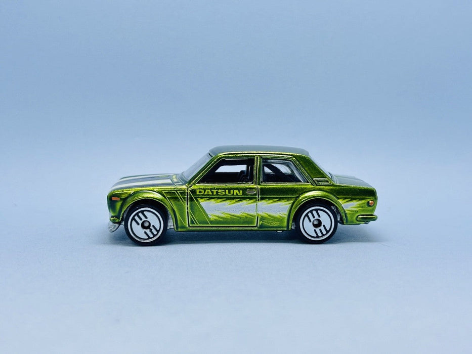HOT WHEELS ULTRA HOTS 71 DATSUN 510 HRX09 (9C6F)